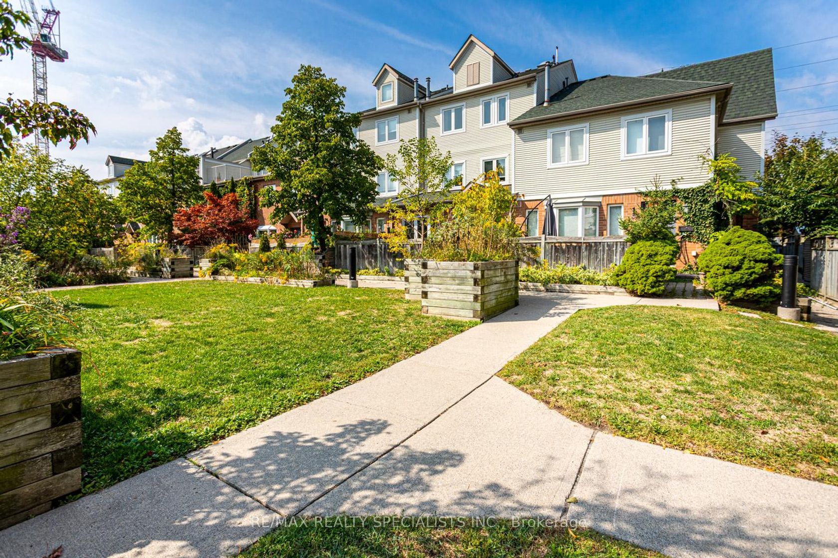 26 - 1231 Parkwest Place, Lakeview, Mississauga 2