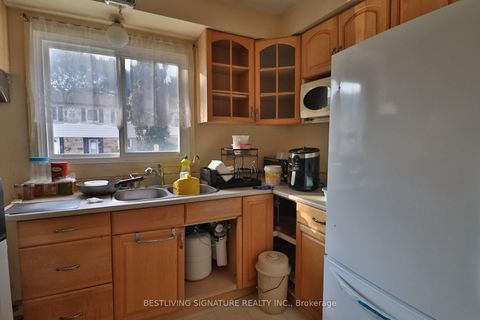 Photo 1 at 77 Crab Appleway, Donalda, Toronto