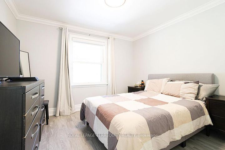 Photo 16 at 153 East 16th Street, Inch Park, Hamilton
