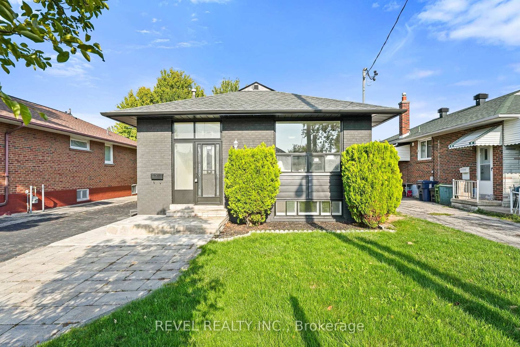 63 Crosland Drive, Maryvale, Toronto 