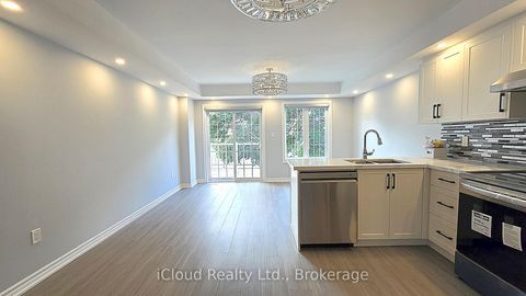 Photo 3 at 43 Mantello Drive, York University Heights, Toronto