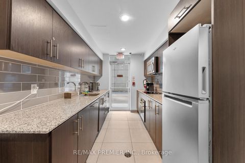 Photo 36 at 301 - 5 Hanna Avenue, Niagara, Toronto