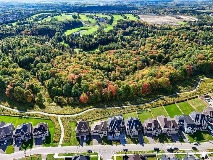 Photo 48 at 30 Enclave Court, Kleinburg, Vaughan