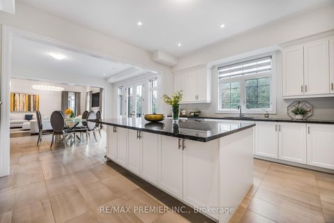 Photo 22 at 30 Enclave Court, Kleinburg, Vaughan
