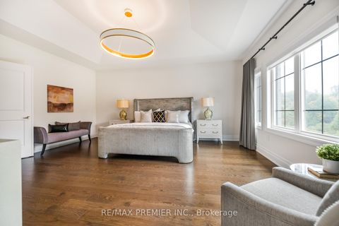 Photo 31 at 30 Enclave Court, Kleinburg, Vaughan