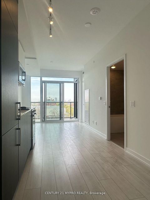 Photo 6 at 607 - 500 Dupont Street, Annex, Toronto