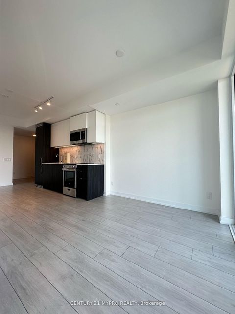 Photo 12 at 607 - 500 Dupont Street, Annex, Toronto