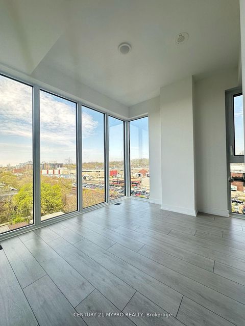 Photo 15 at 607 - 500 Dupont Street, Annex, Toronto