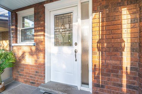 Photo 5 at 91 Wade Gate, Brownridge, Vaughan