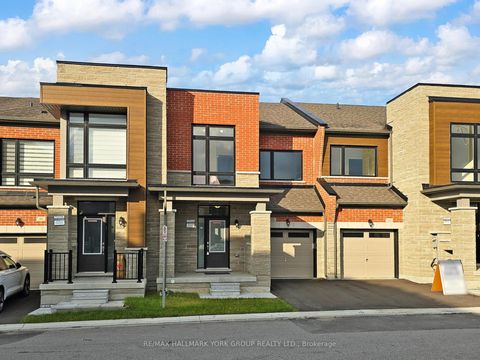 Photo 38 at 42 Blick Crescent E, Bayview Northeast, Aurora