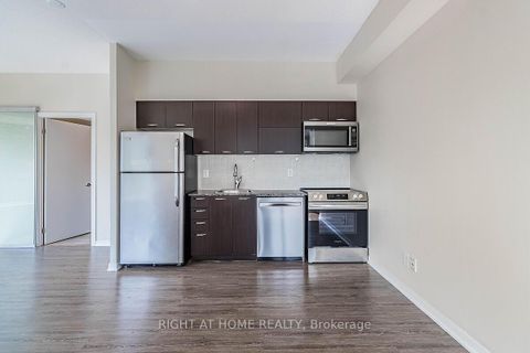Photo 7 at 318 - 38 Joe Shuster Way, South Parkdale, Toronto