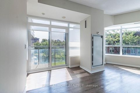 Photo 11 at 318 - 38 Joe Shuster Way, South Parkdale, Toronto