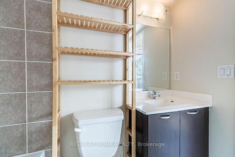Photo 16 at 318 - 38 Joe Shuster Way, South Parkdale, Toronto