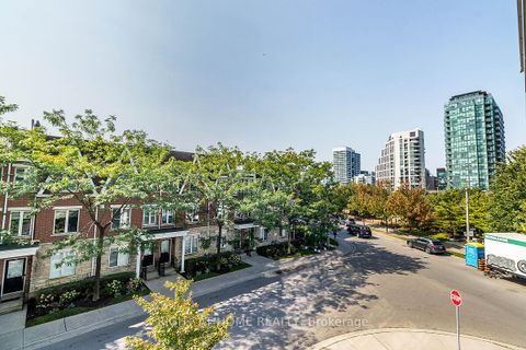 Photo 20 at 318 - 38 Joe Shuster Way, South Parkdale, Toronto
