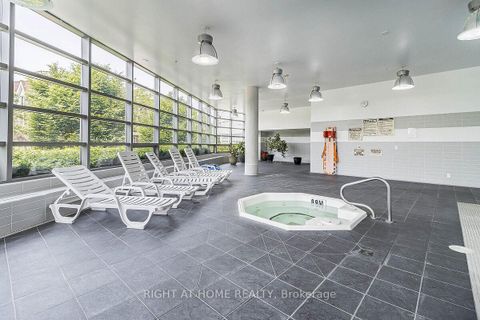 Photo 27 at 318 - 38 Joe Shuster Way, South Parkdale, Toronto