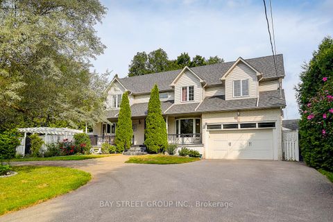 Photo 7 at 2 Riverview Road, Bullock, Markham