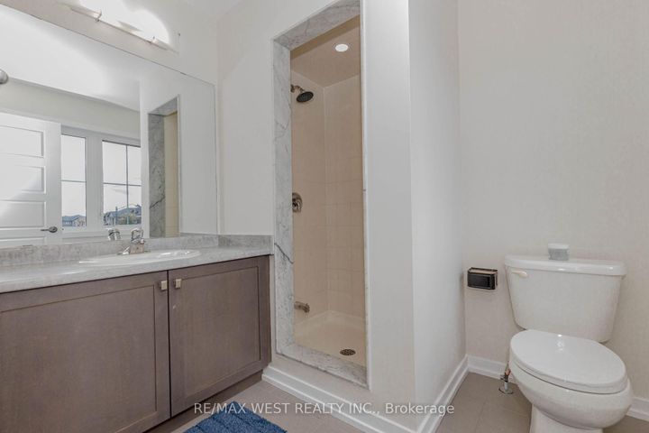 Photo 19 at 74 Pagebrook Crescent, Stoney Creek Mountain, Hamilton