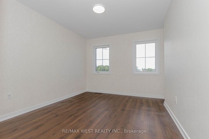 Photo 21 at 74 Pagebrook Crescent, Stoney Creek Mountain, Hamilton