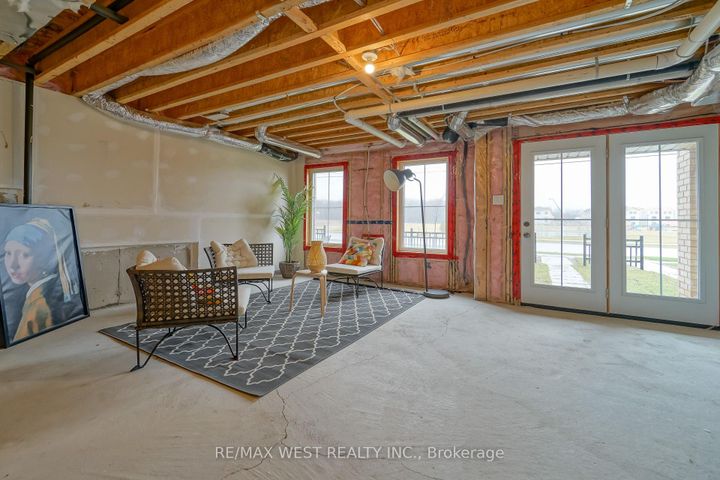 Photo 29 at 74 Pagebrook Crescent, Stoney Creek Mountain, Hamilton