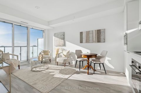 Photo 1 at S1408 - 8 Olympic Garden Drive, Newtonbrook East, Toronto