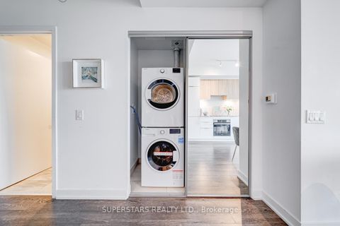 Photo 12 at 922 - 20 O'Neill Road, Don Mills, Toronto
