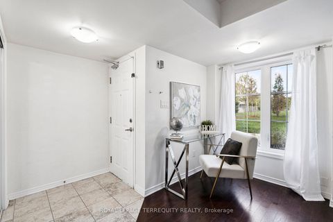 Photo 4 at 37 - 2441 Greenwich Drive, WM Westmount, Oakville