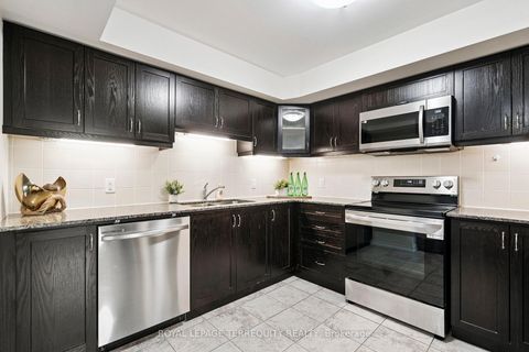 Photo 13 at 37 - 2441 Greenwich Drive, WM Westmount, Oakville