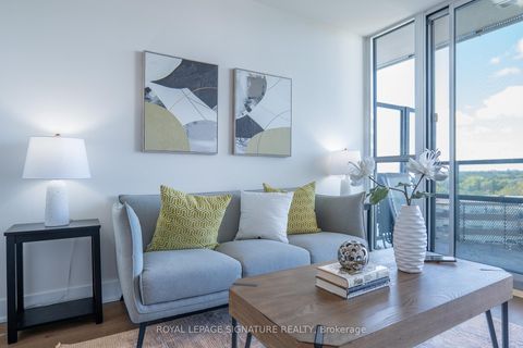 Photo 5 at 806 - 99 The Donway West, Don Mills, Toronto