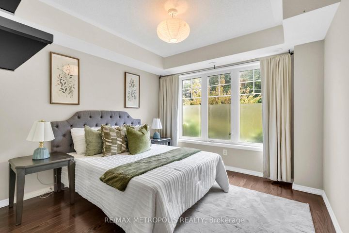Photo 21 at 13 - 669A Warden Avenue, Birchmount, Toronto