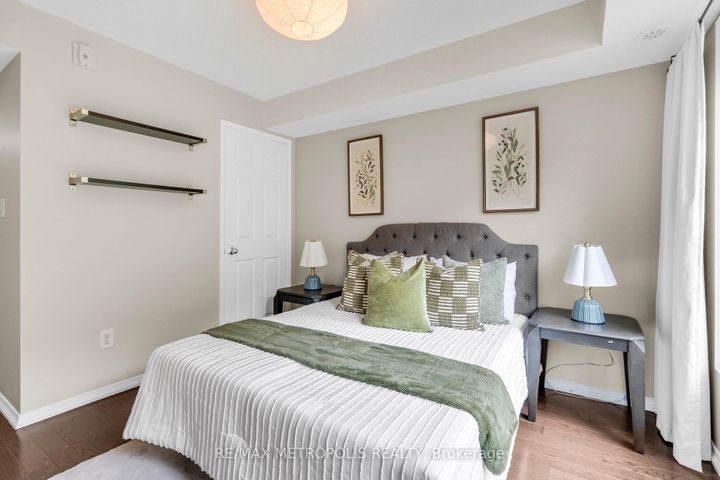 Photo 23 at 13 - 669A Warden Avenue, Birchmount, Toronto