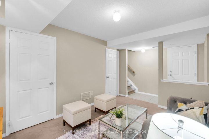 Photo 26 at 13 - 669A Warden Avenue, Birchmount, Toronto
