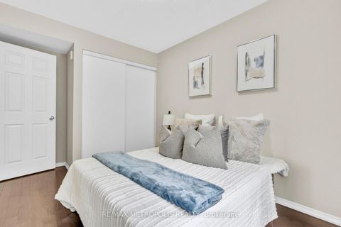 Photo 14 at 13 - 669A Warden Avenue, Birchmount, Toronto Photo 14 at 13 - 669A Warden Avenue, Birchmount, Toronto