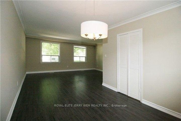 Photo 1 at 1 Mira Road, Thornhill, Markham