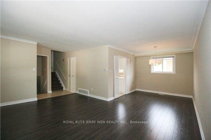 Photo 2 at 1 Mira Road, Thornhill, Markham