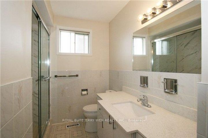 Photo 8 at 1 Mira Road, Thornhill, Markham