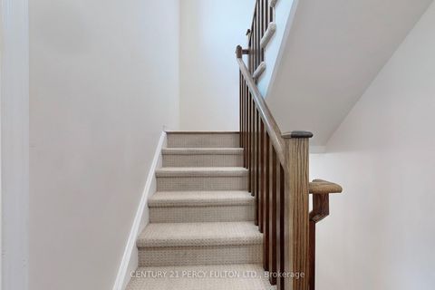 Photo 38 at 93 - 15 Applewood Lane, Etobicoke West Mall, Toronto