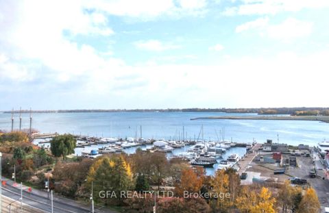 Photo 5 at 318 - 550 Queens Quay W, Waterfront Communities C1, Toronto