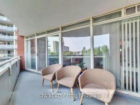 Photo 25 at 318 - 550 Queens Quay W, Waterfront Communities C1, Toronto