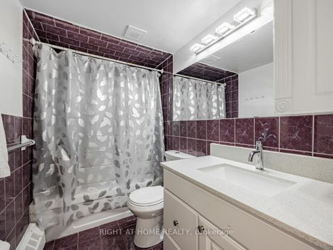 Photo 16 at 911 - 2050 Bridletowne Circle, L'Amoreaux, Toronto