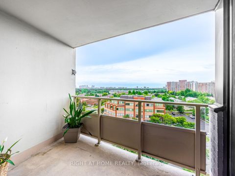 Photo 27 at 911 - 2050 Bridletowne Circle, L'Amoreaux, Toronto