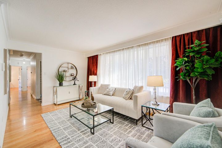 Photo 6 at 16 Paloma Place, Bendale, Toronto