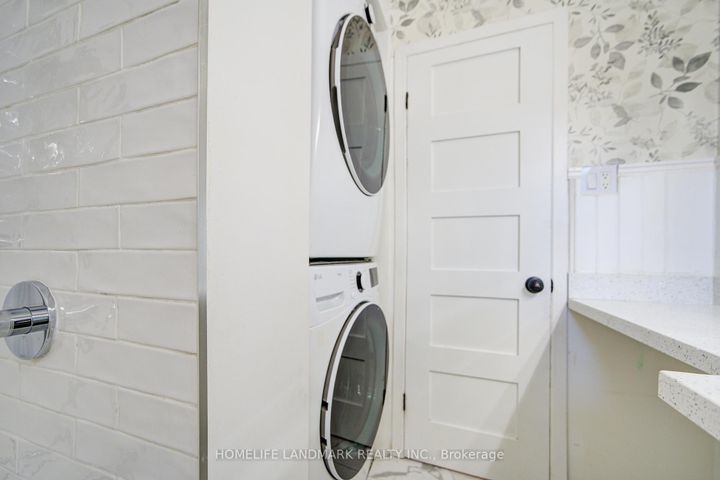 Photo 21 at 16 Paloma Place, Bendale, Toronto