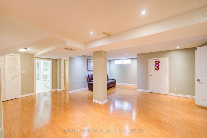 Photo 31 at 16 Paloma Place, Bendale, Toronto