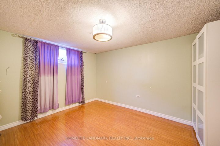 Photo 37 at 16 Paloma Place, Bendale, Toronto