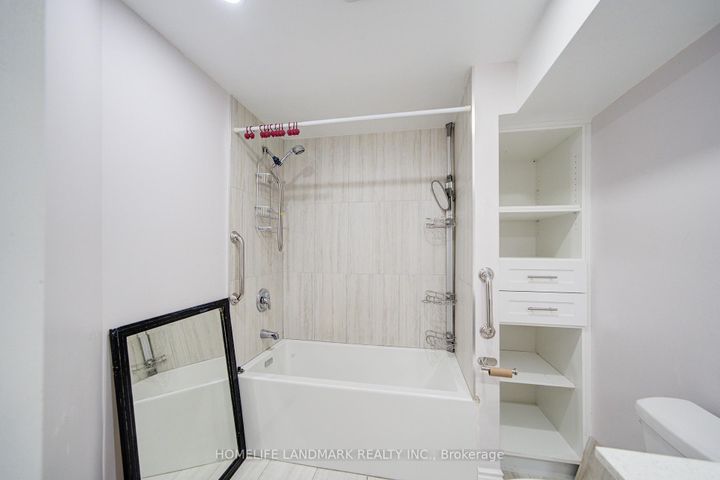 Photo 41 at 16 Paloma Place, Bendale, Toronto