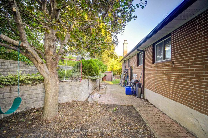 Photo 44 at 16 Paloma Place, Bendale, Toronto