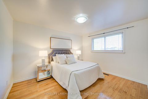 Photo 25 at 16 Paloma Place, Bendale, Toronto