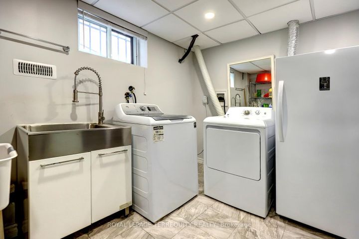 Photo 33 at 45 Princeton Terrace, Northgate, Brampton