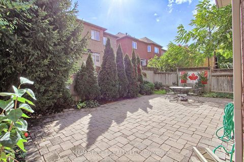 Photo 25 at 39 Chardonnay Drive, Patterson, Vaughan