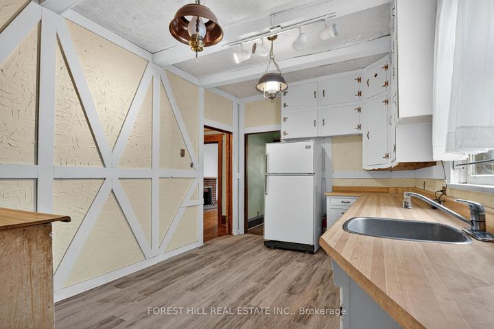 Photo 4 at 1 Somerville Avenue, Mount Dennis, Toronto